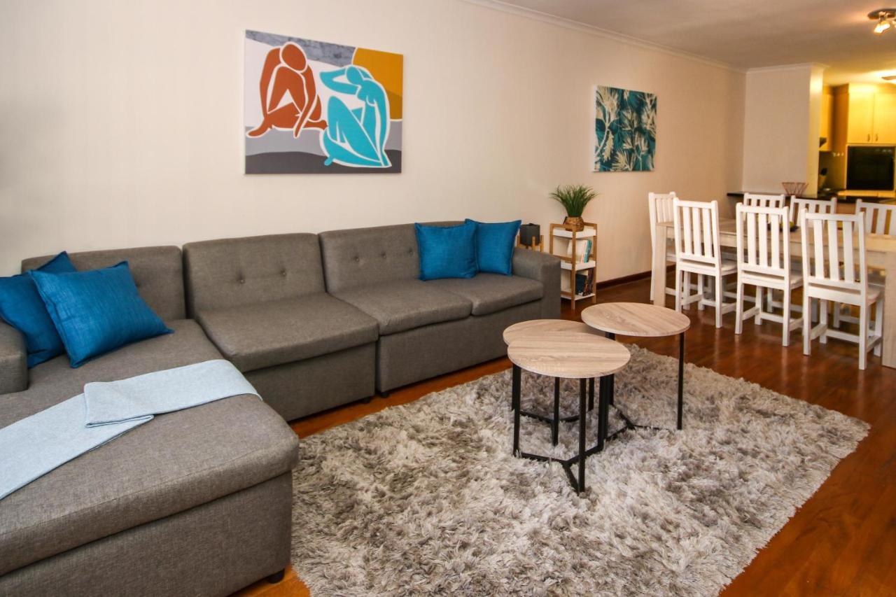 Holiday Home In Sea Point, Fresnaye كيب تاون المظهر الخارجي الصورة